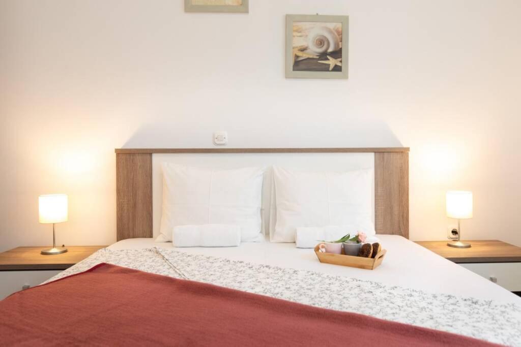 Apartments Doris, Krk كرك المظهر الخارجي الصورة