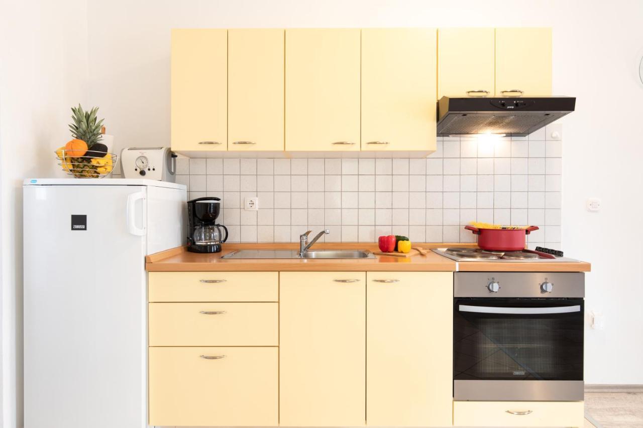 Apartments Doris, Krk كرك المظهر الخارجي الصورة
